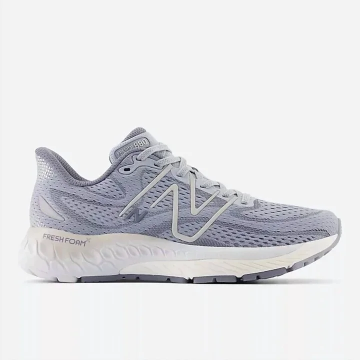 Women's Fresh Foam X 880 V13 Sneaker In Light Arctic Grey