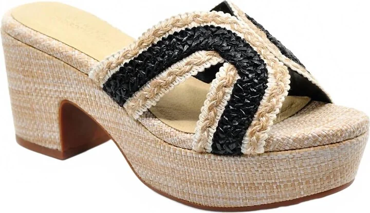 Women's Gen Heel Sandals In Black Raffia
