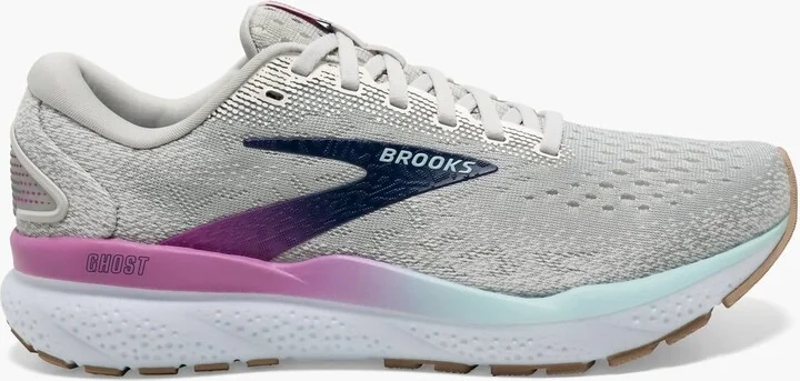 Women's Ghost 16 Running Shoes In White/grey/estate Blue
