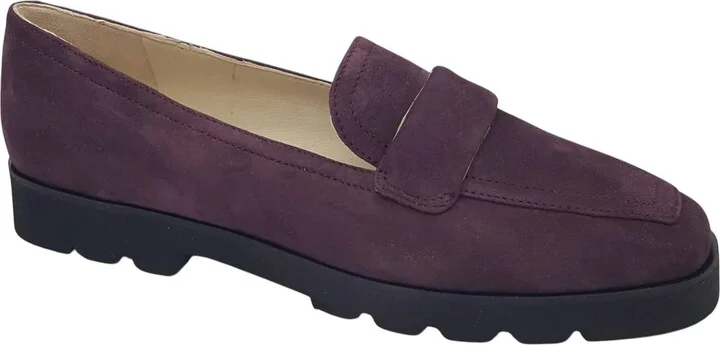 Women's Giuliano Loafer In Eggplant