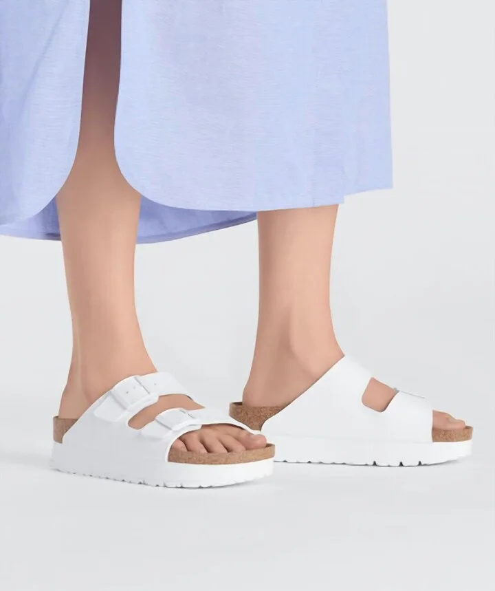 Women's Gizeh Platform Vegan Sandal In White