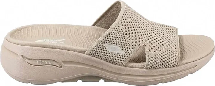 Women's Go Walk Dakota 2.0 Arch Fit Sandal In Taupe