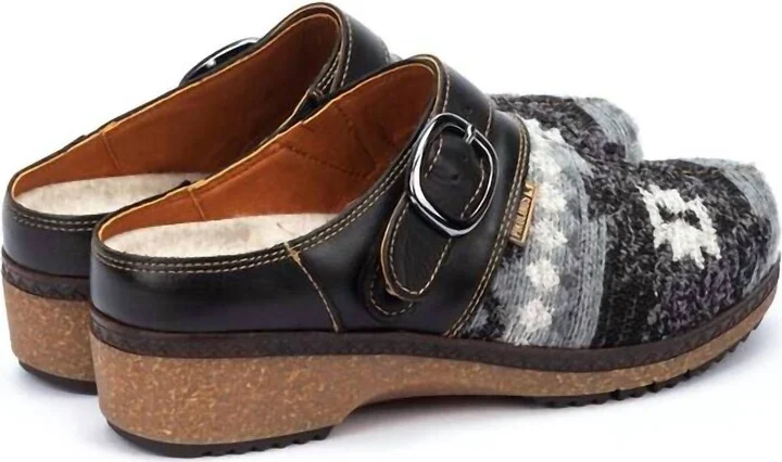 Women's Granada W0W-3620C1 Clog Shoe In Black