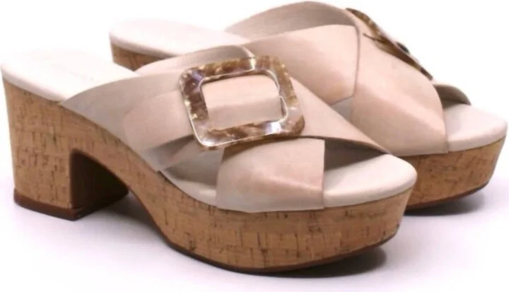 Women's Grita Sandal In White Sand