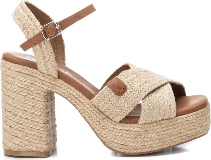 Women's Heeled Sandals In Beige