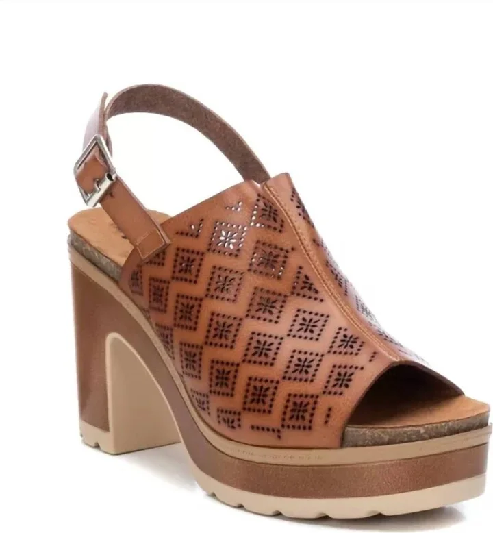 Women's Heeled Sandals In Brown