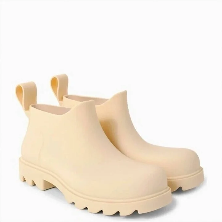 Women's High Street Rain Boots In Parchment