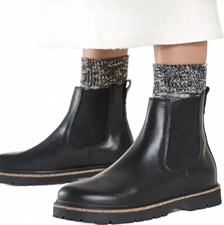 Women's Highwood Chelsea Boot In Black Leather