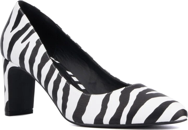 Women's Hope Pump Heel -Wide Width