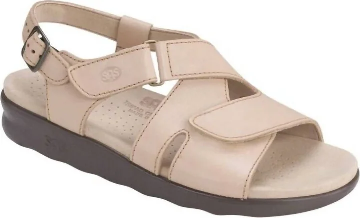 Women's Huggy Sandals In Truffle