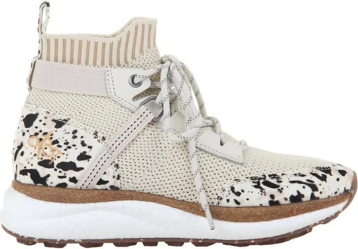 Women's Hybrid Sneakers In Chamois