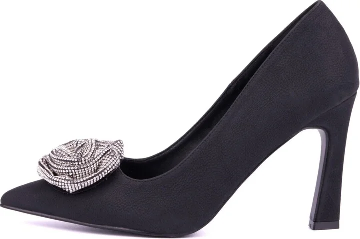 Women's Ilyana Pointed Toe Pump - Image 9
