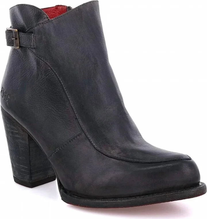 Women's Isla Boots In Black