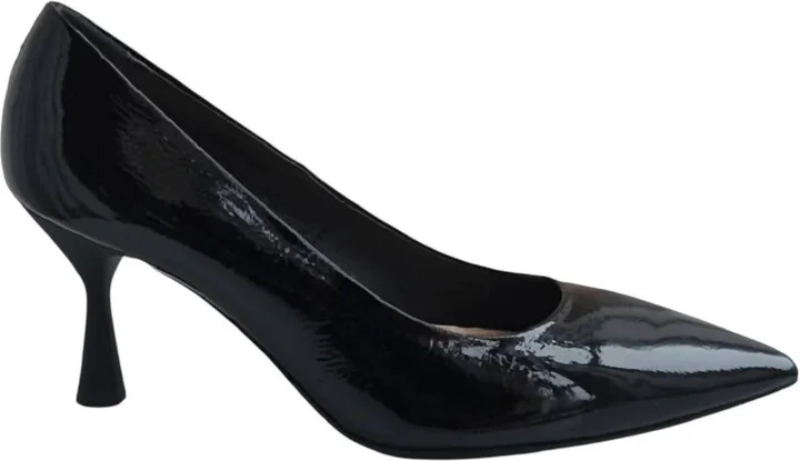 Women's Isolde Heeled Sandals In Black