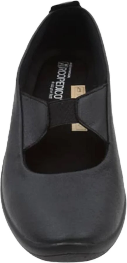 Women's Itatiaia Flat Shoes In Black