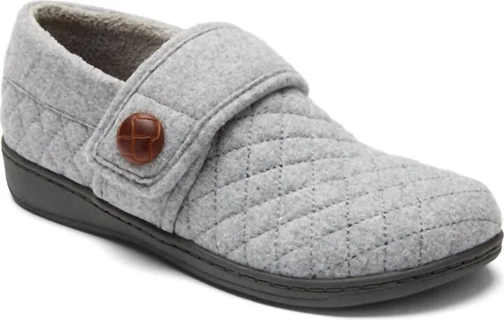 Women's Jackie Flannel Slipper - Medium Width In Grey