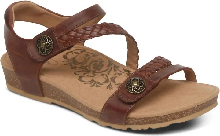 Women's Jillian Sandals In Walnut