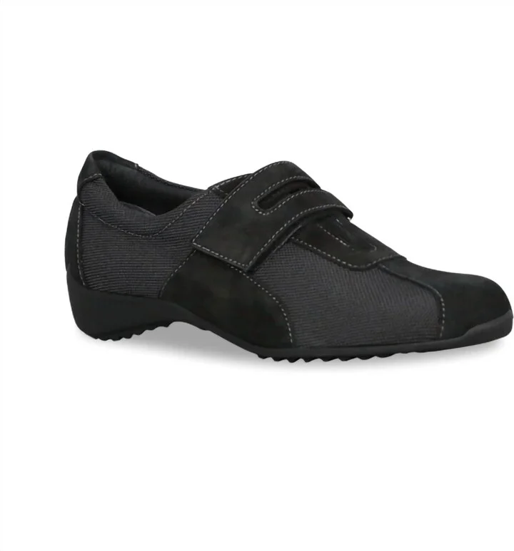 Women's Joliet Ii Sneaker In Black Fabric