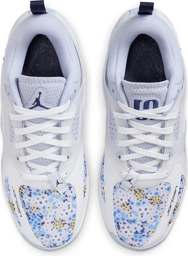 Women's Jordan Heir Series "Mother's Day" Basketball Shoes in Grey | FZ2471-004 - Image 4