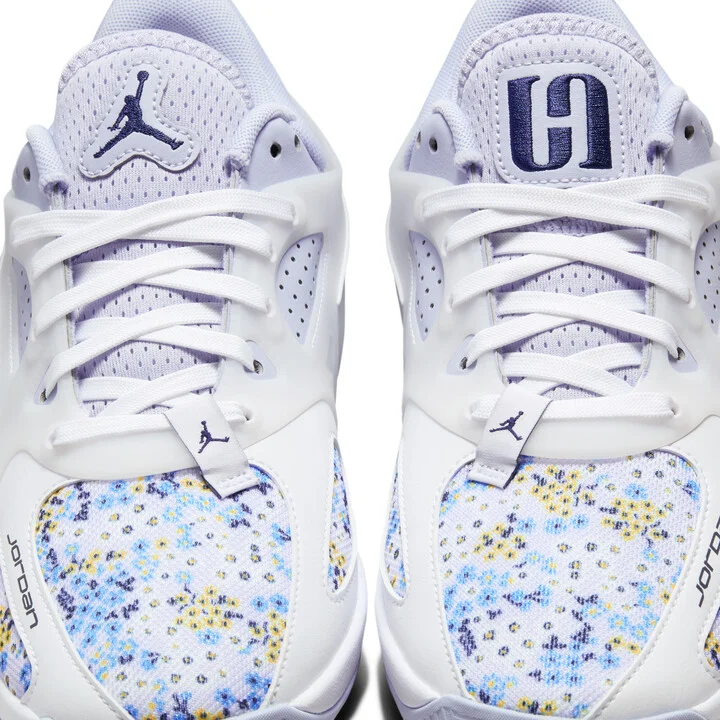 Women's Jordan Heir Series "Mother's Day" Basketball Shoes in Grey | FZ2471-004 - Image 9