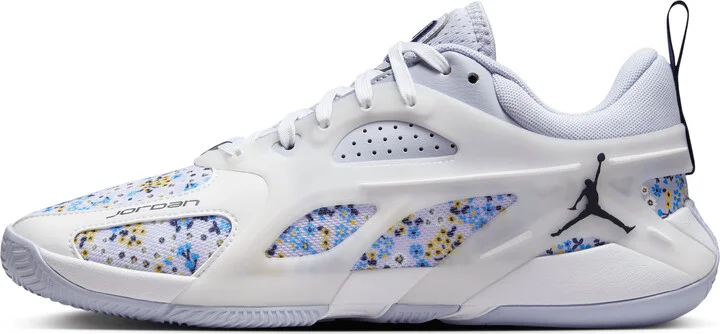 Women's Jordan Heir Series "Mother's Day" Basketball Shoes in Grey | FZ2471-004