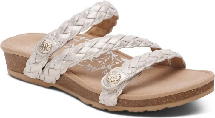 Women's Josie Braided Slides In Champagne