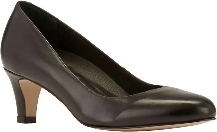 Women's Joy Ii Pumps In Black Leather