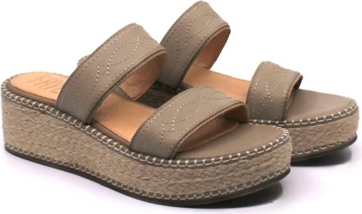 Women's Joy Woodstock 2 Band Platform Slide In Clay