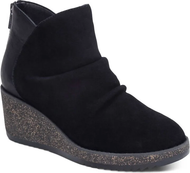 Women's Kara Ankle Wedge Boot In Black