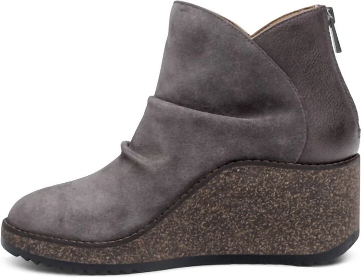 Women's Kara Wedge Boot In Charcoal