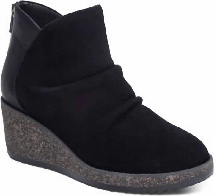 Women's Kara Wedge Bootie In Black