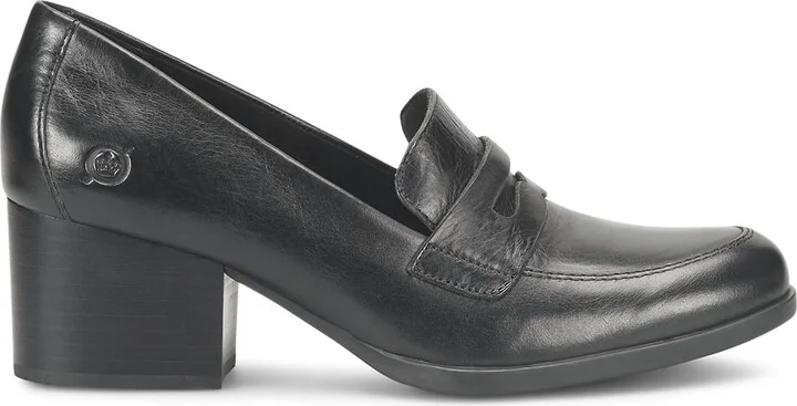Women's Kasi Loafer In Black