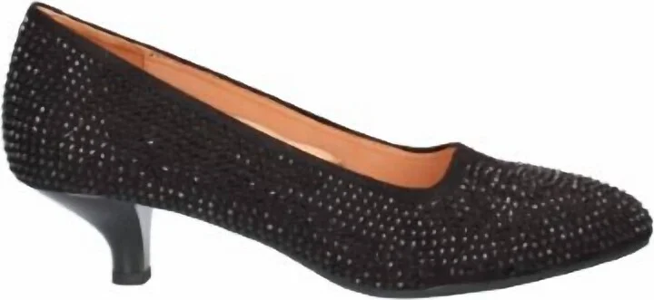 Women's Kavan Heeled Pumps In Black Raindrop