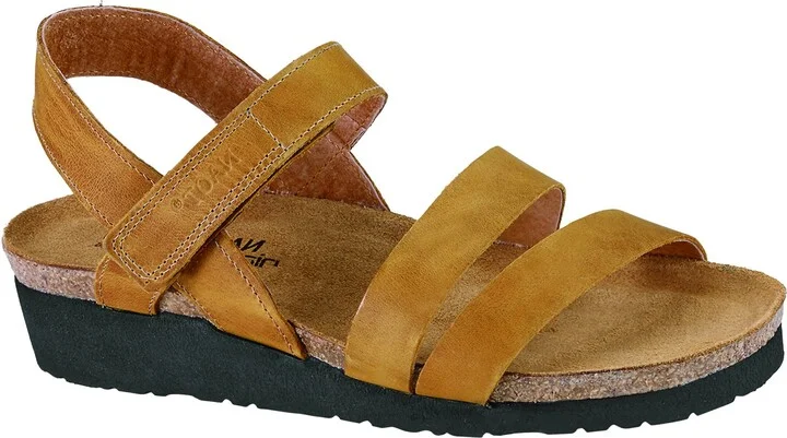Women's Kayla Sandals In Oily Dune Nubuck