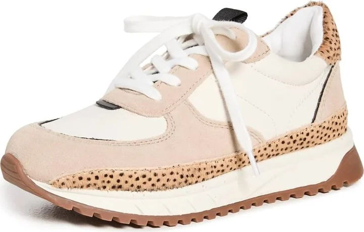 Women's Kickoff Trainer Sneakers In Aged Stucco
