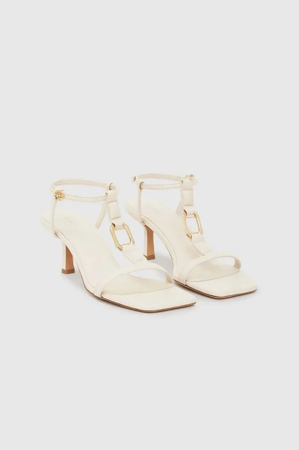 Women's Kiera Sandals In Ivory