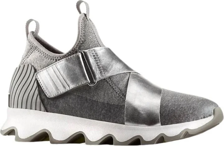 Women's Kinetic Sneak Casual Boot In Dove/white
