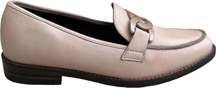 Women's Kyle Loafers In Nude Leather