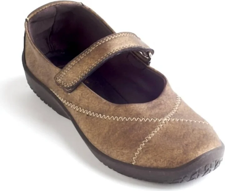 Women's L18 Shoes In Bronze