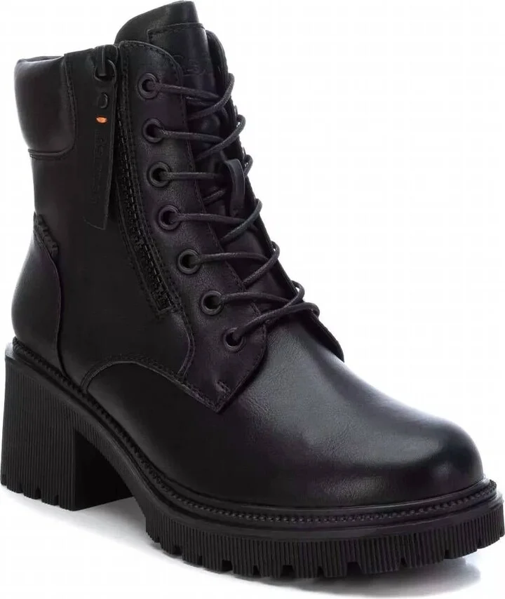 Women's Lace-Up Booties In Black
