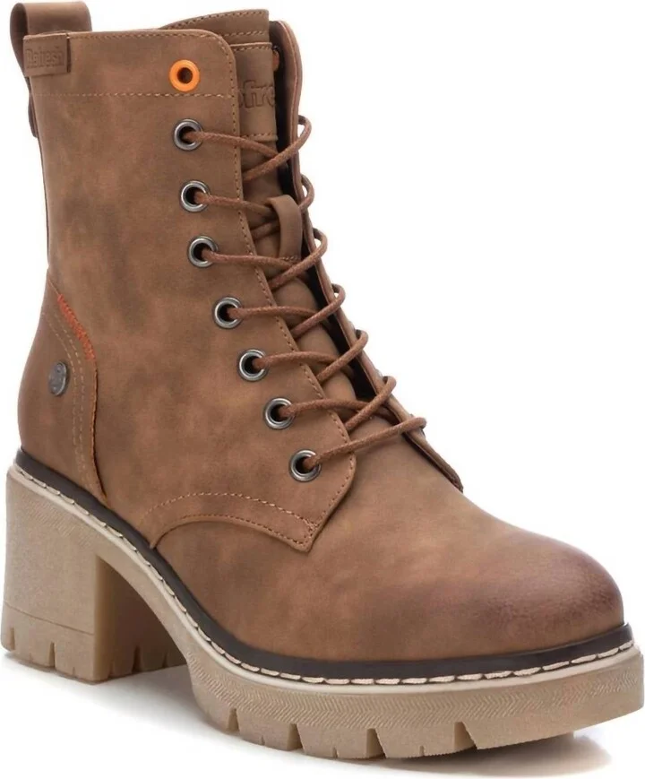 Women's Lace-Up Booties In Camel