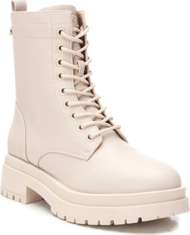Women's Lace-Up Booties In Light Beige