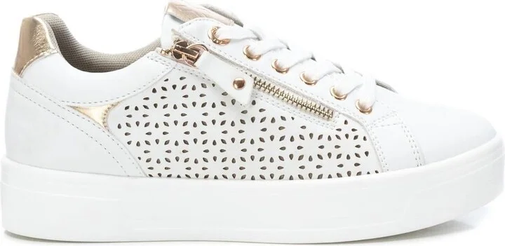 Women's Lace-Up Sneakers By XTI