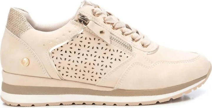 Women's Lace-Up Sneakers In Beige