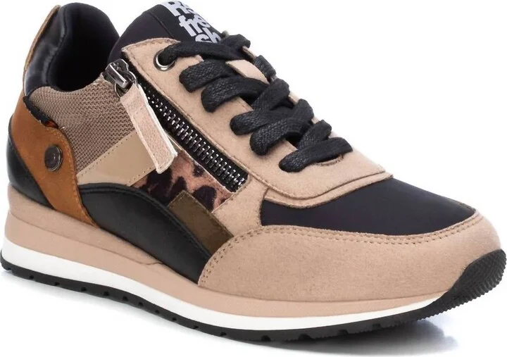 Women's Lace-Up Sneakers In Beige/khaki