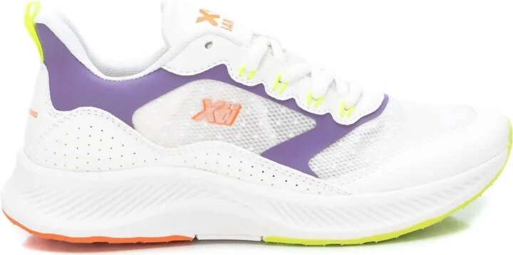 Women's Lace-Up Sneakers In White