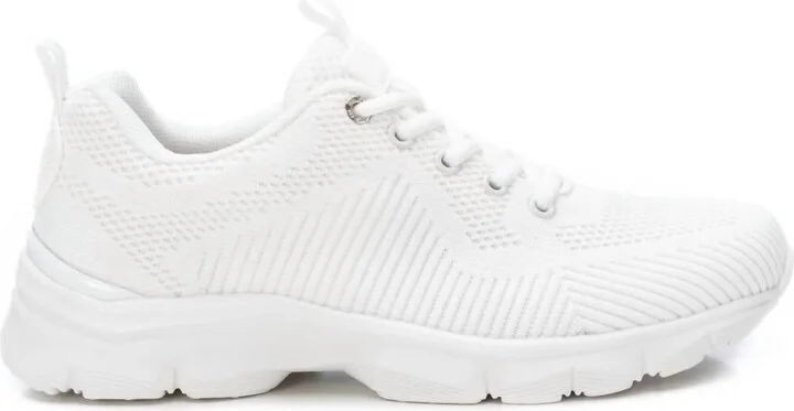 Women's Lace-Up Sneakers In White