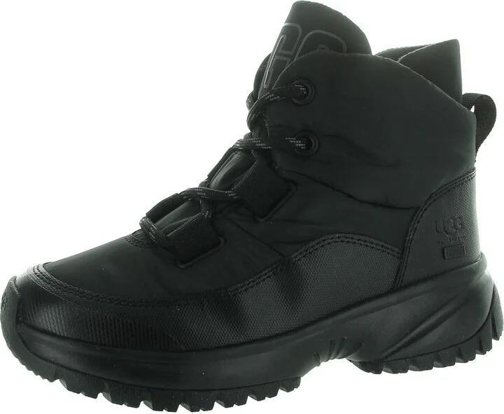 Womens Lace-Up Winter & Snow Boots