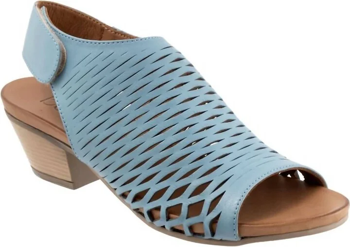 Women's Lacey Sandals In Denim