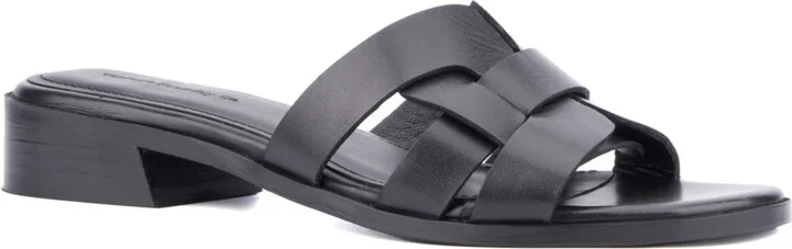 Women's Lacy Flat Sandal